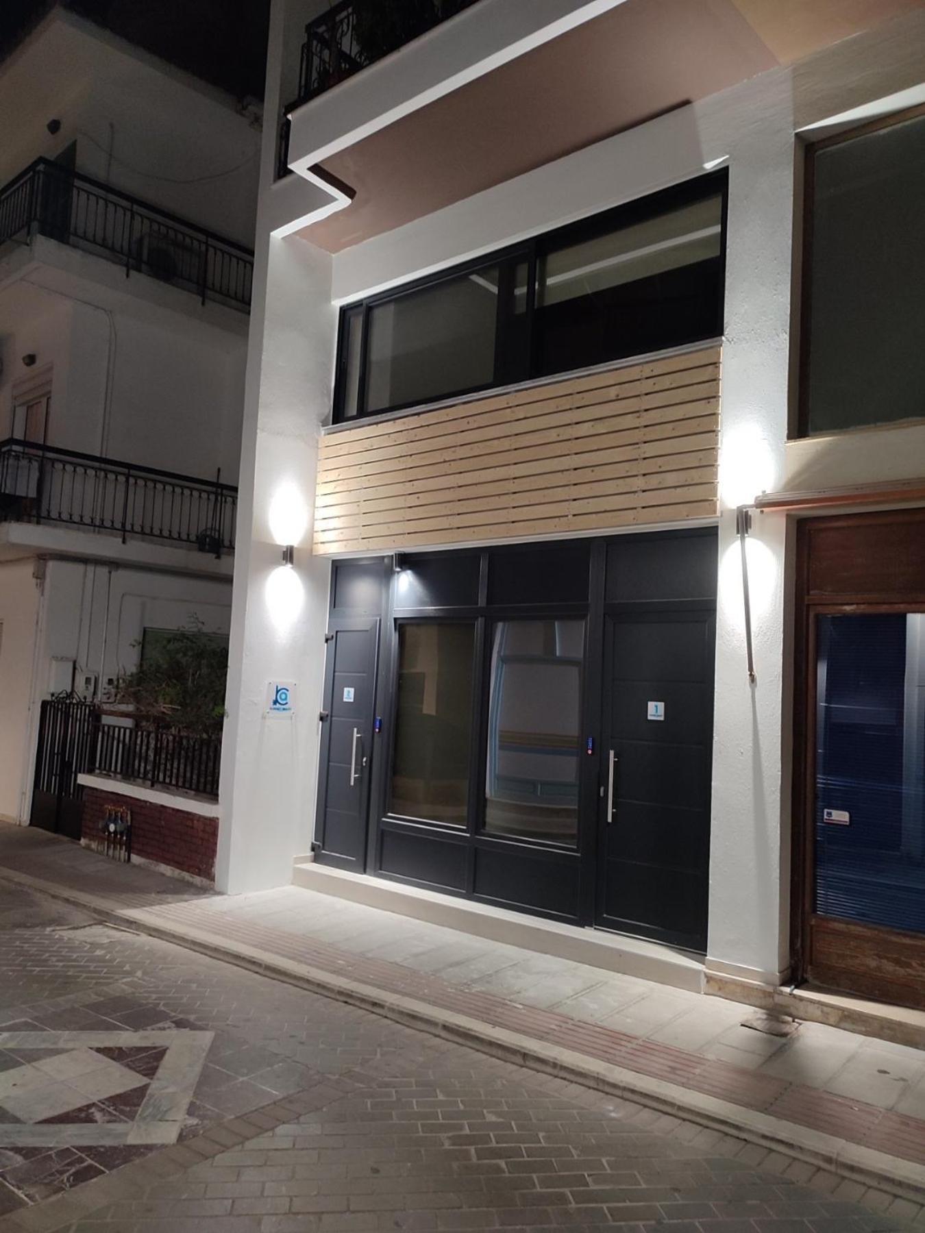 Kiani Akti Apartment